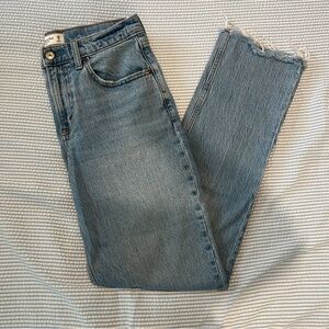 Abercrombie ‘90s Straight Mid Rise Jeans